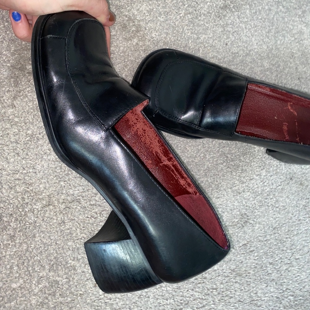 90s black heels